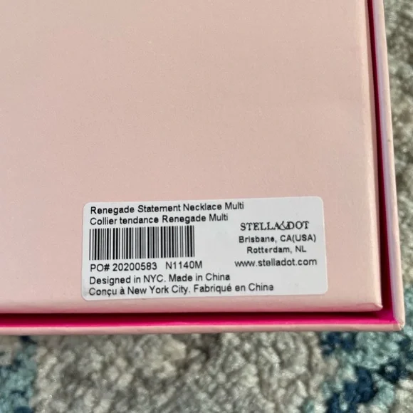 ❌Sold❌Stella & Dot Renegade Statement Necklace - Picture 4 of 4